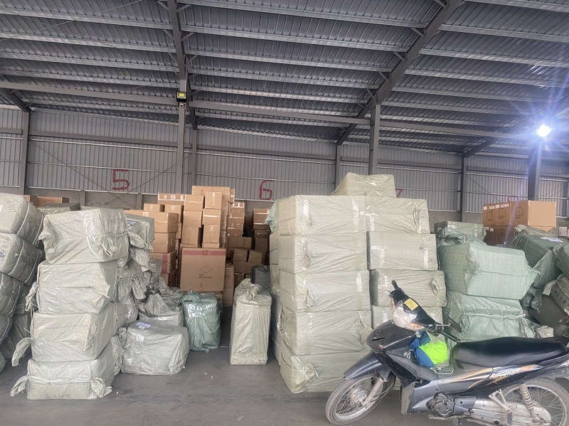 dich-vu-ky-gui-hang-Trung-Viet-4